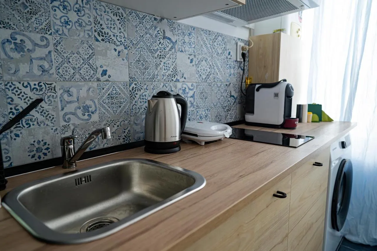 Old Town Jacuzzi Studio Bukareszt 0*,  Rumunia